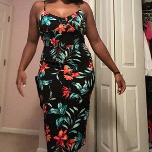 Black Mid-Length Slim-Fit Floral Dress